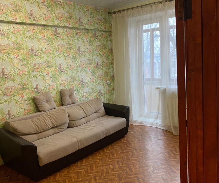 Продаётся 2-комнатная квартира, 42.6 м²