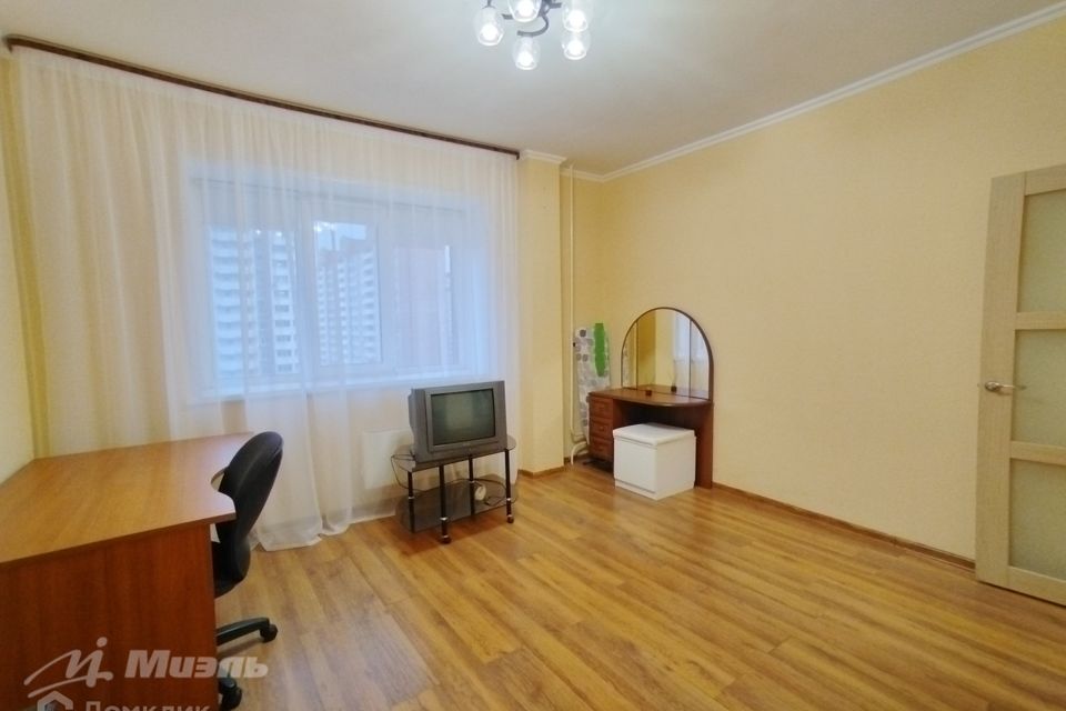 Сдаётся 1-комнатная квартира, 39.8 м²