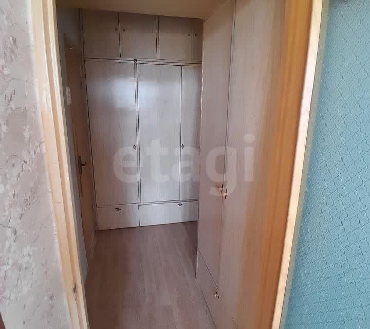 Продаётся 3-комнатная квартира, 70.4 м²