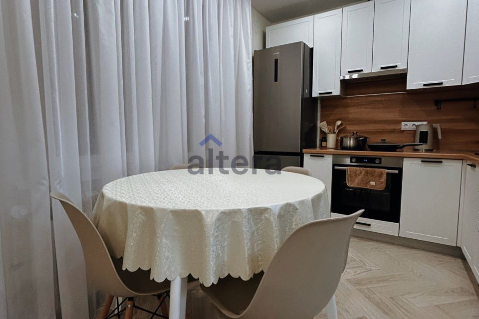 Продаётся 1-комнатная квартира, 32 м²