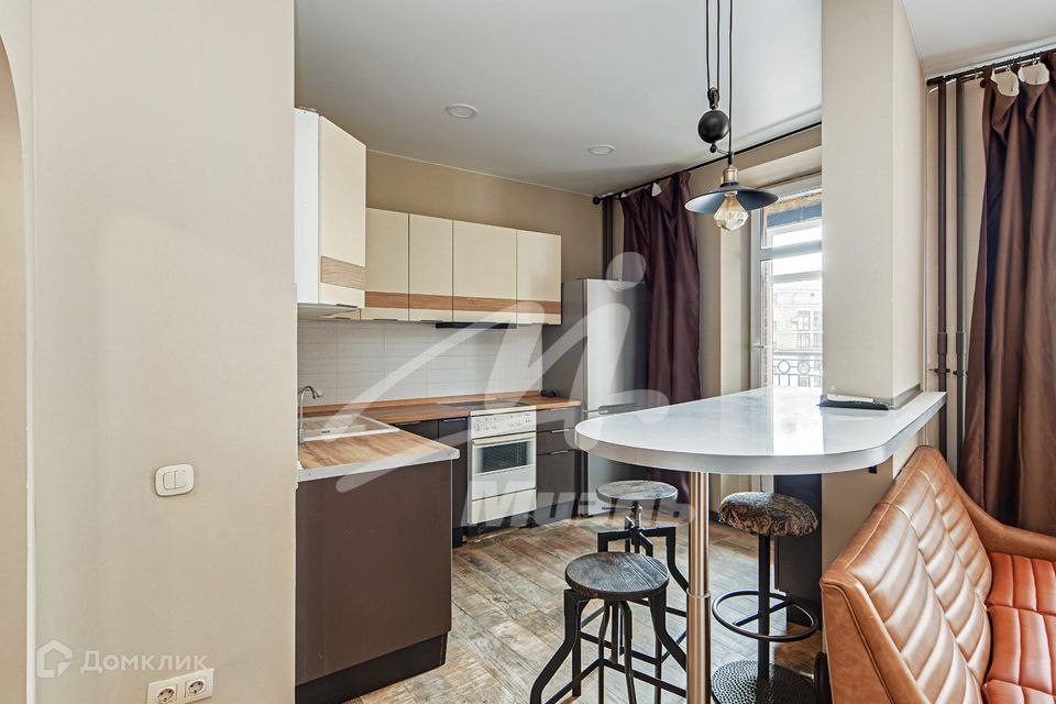 Продаётся 1-комнатная квартира, 40.2 м²