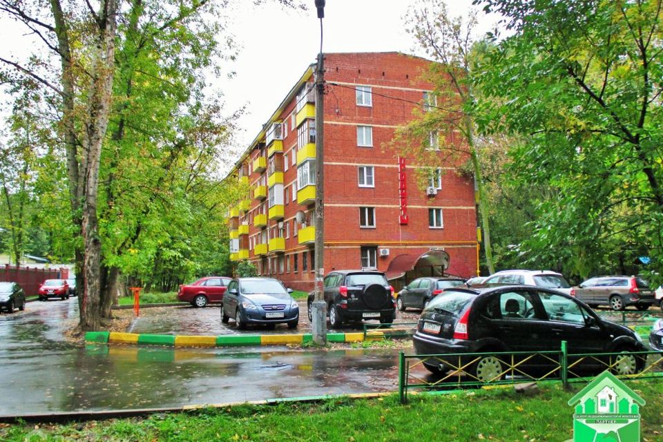 Продаётся 3-комнатная квартира, 53.5 м²