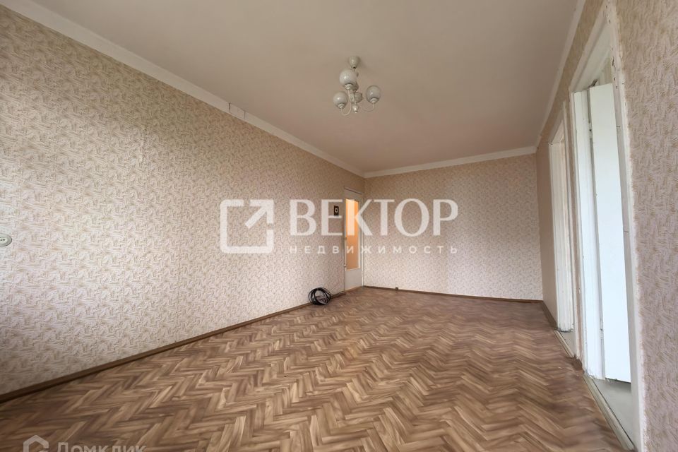Продаётся 3-комнатная квартира, 49.3 м²