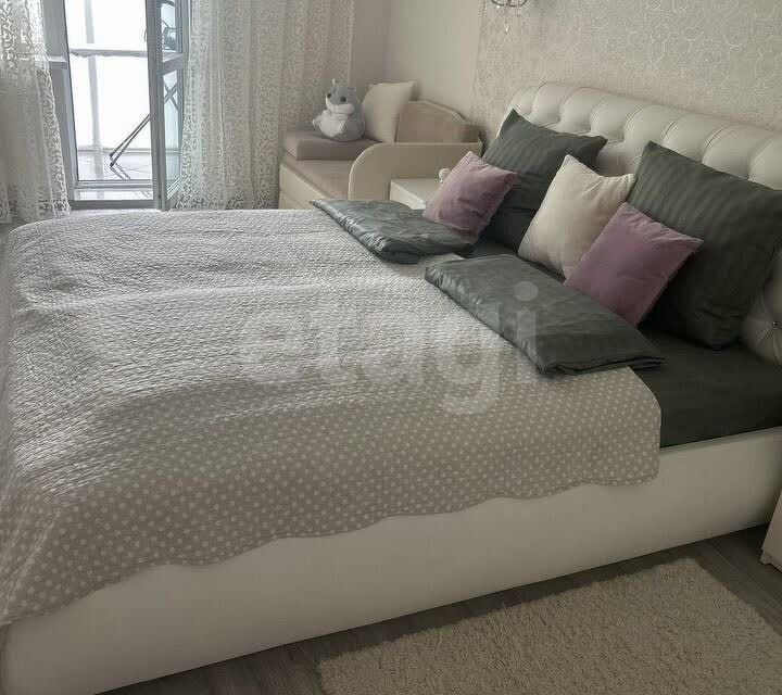 Продаётся 2-комнатная квартира, 57.6 м²