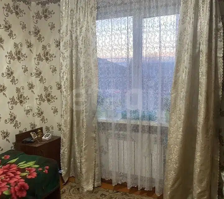 Продаётся 2-комнатная квартира, 65 м²