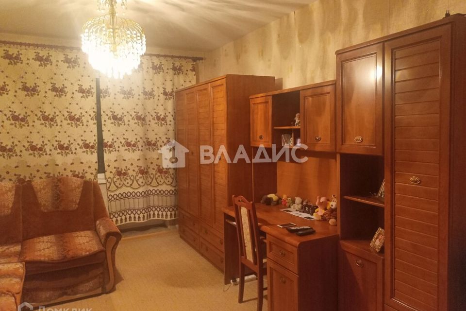 Продаётся 1-комнатная квартира, 37.4 м²