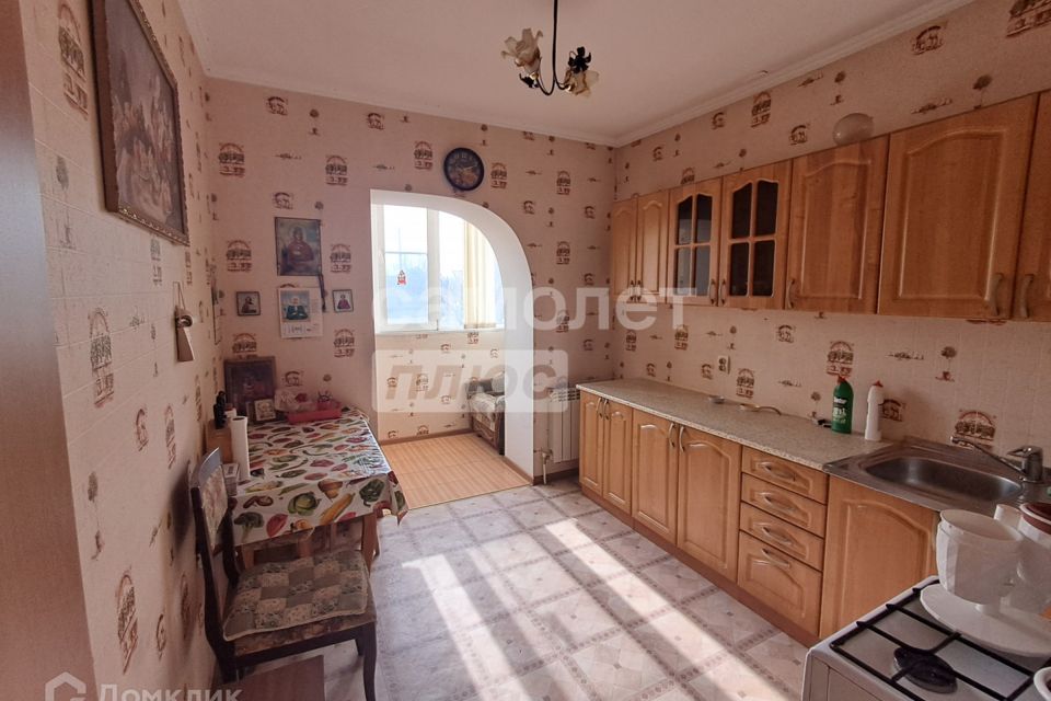 Продаётся 1-комнатная квартира, 37.6 м²