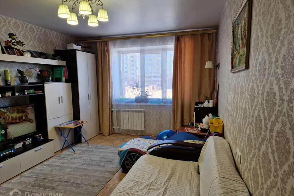 Продаётся 1-комнатная квартира, 40.8 м²