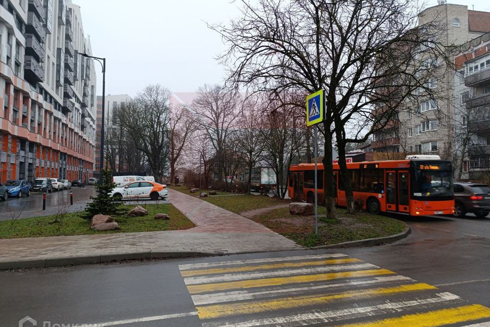 Продаётся 3-комнатная квартира, 87.4 м²