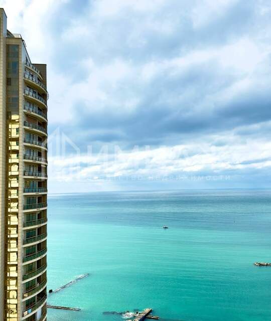 Продаётся 1-комнатная квартира, 52 м²