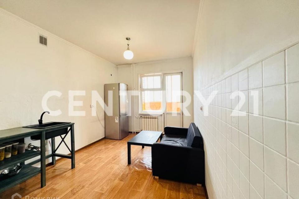 Продаётся 1-комнатная квартира, 42.4 м²