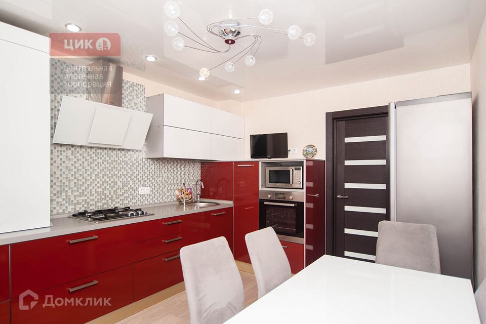 Продаётся 3-комнатная квартира, 98.7 м²