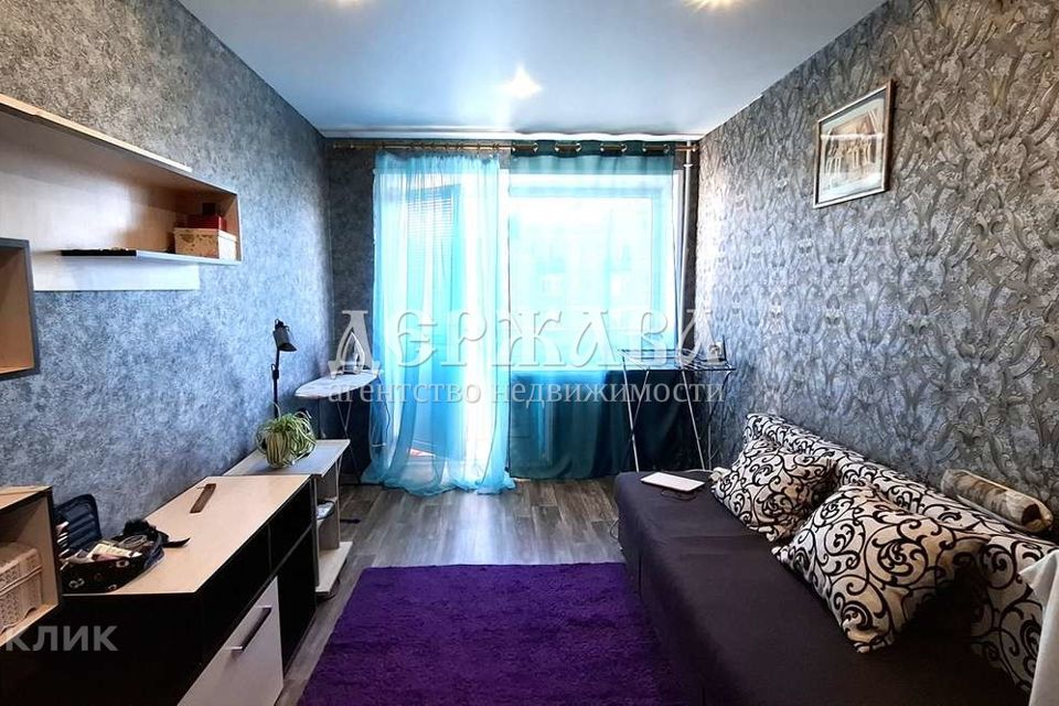 Продаётся 2-комнатная квартира, 40.5 м²