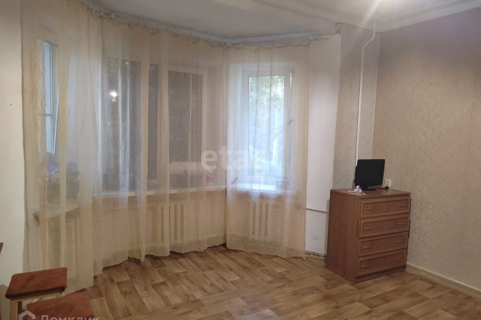 Продаётся комната в 3-комн. квартире, 21.8 м²