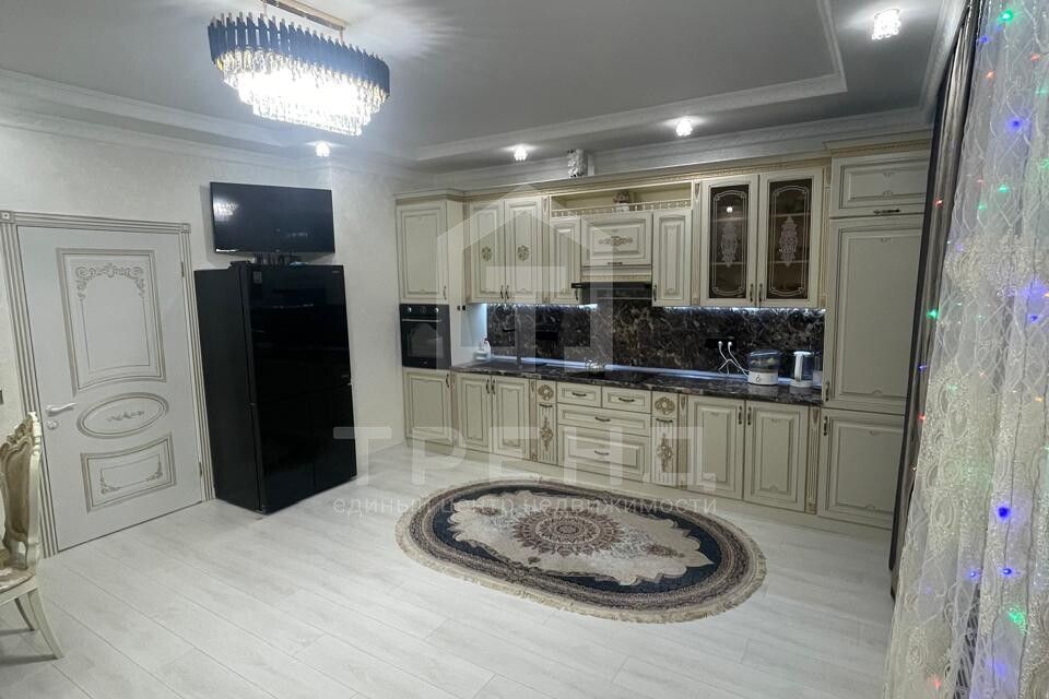 Продаётся 2-комнатная квартира, 79.9 м²