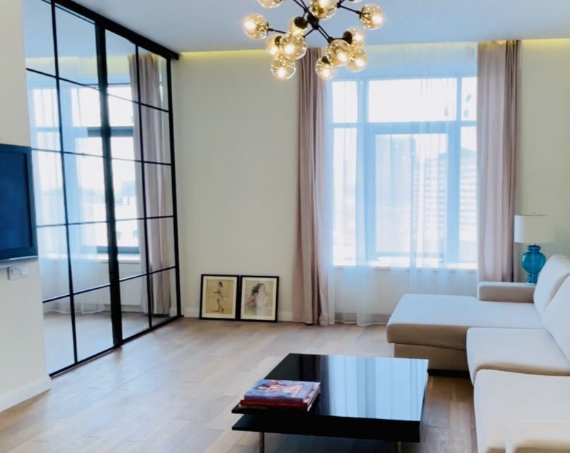 Сдаётся 2-комнатная квартира, 55 м²