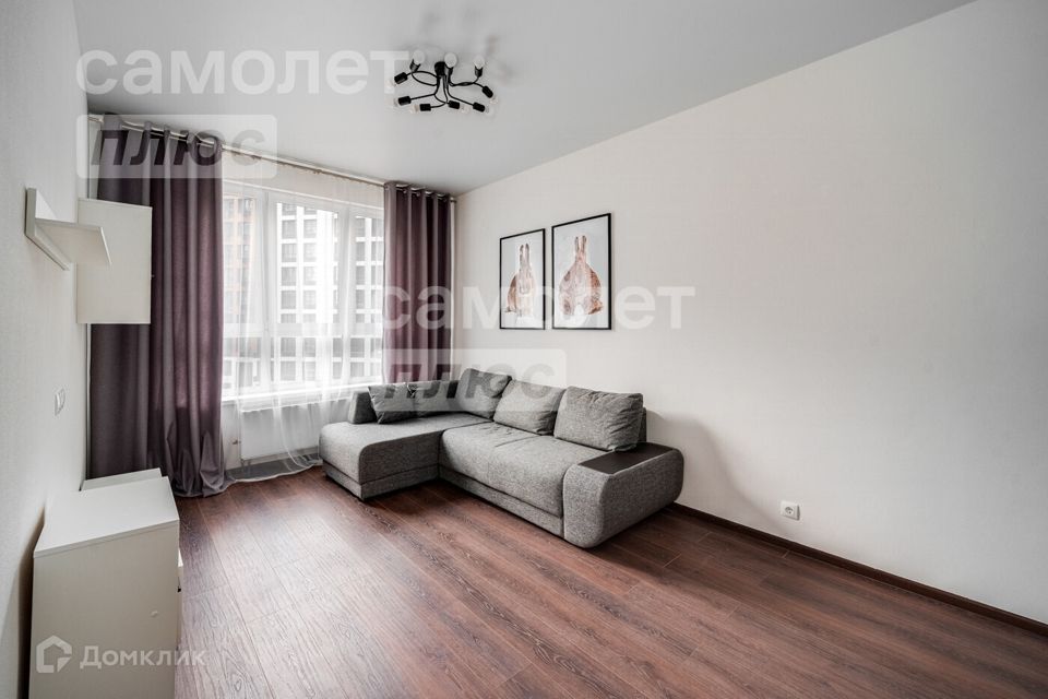 Продаётся 1-комнатная квартира, 38.6 м²