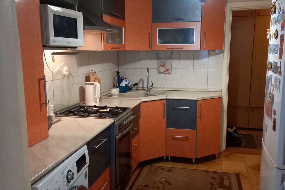 Продаётся 3-комнатная квартира, 60 м²