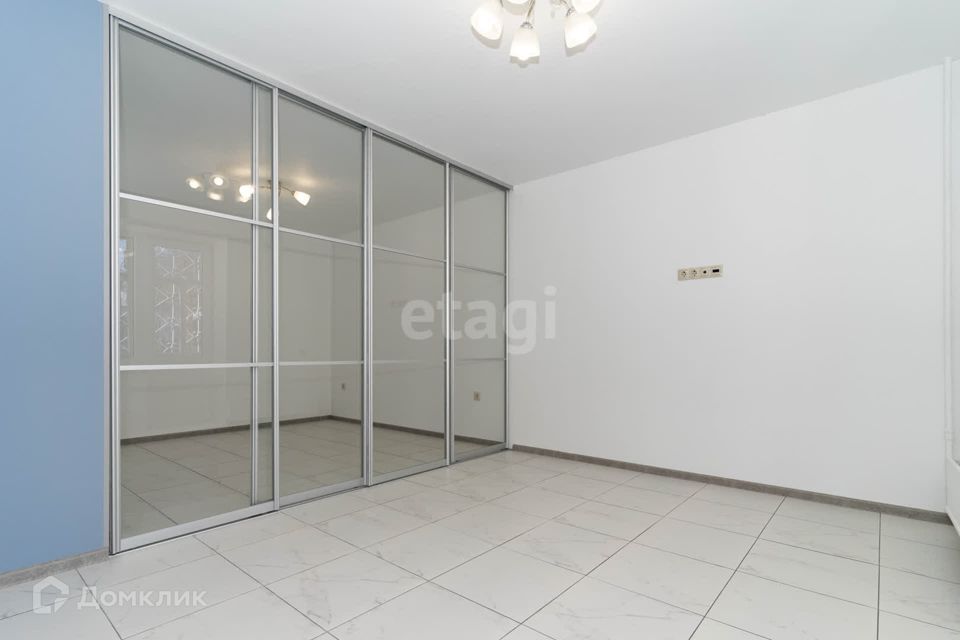 Продаётся 2-комнатная квартира, 42 м²