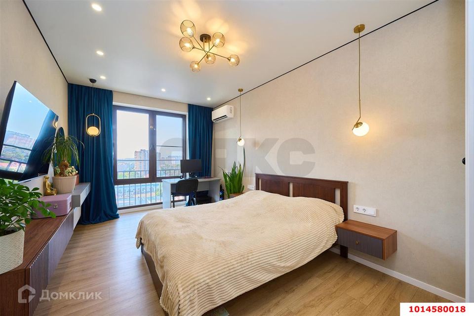 Продаётся 3-комнатная квартира, 92 м²
