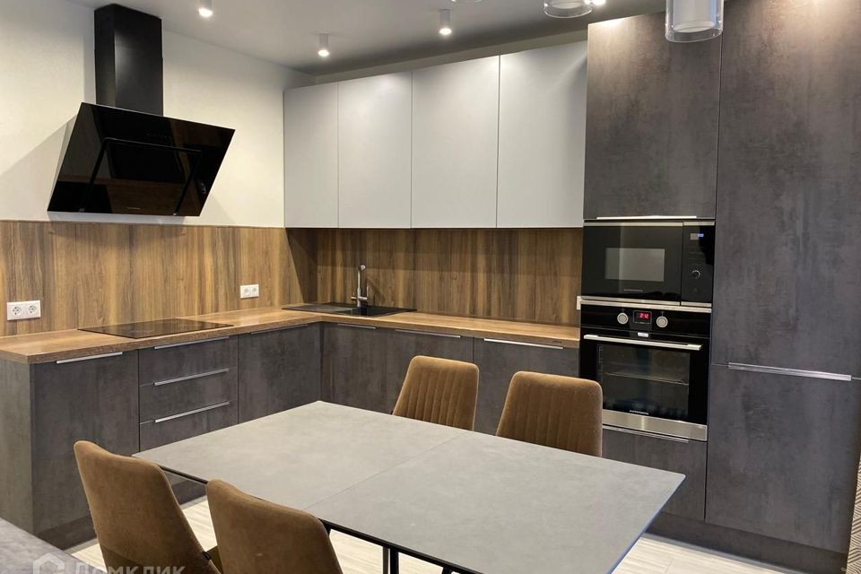 Продаётся 3-комнатная квартира, 84 м²