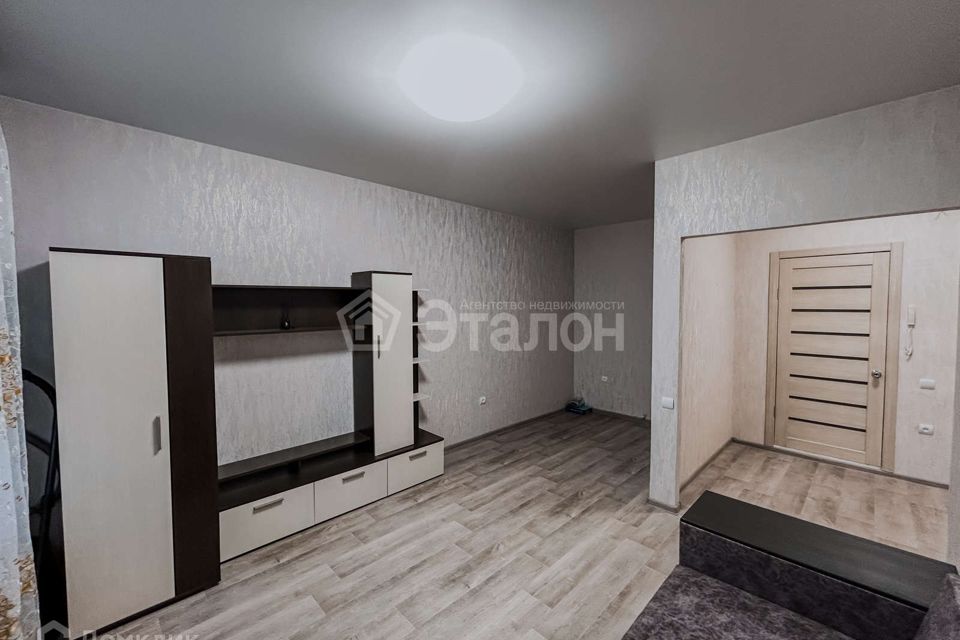 Продаётся 1-комнатная квартира, 40.5 м²