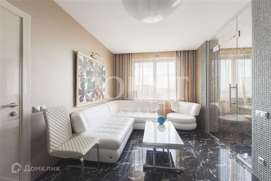 Сдаётся 3-комнатная квартира, 87 м²