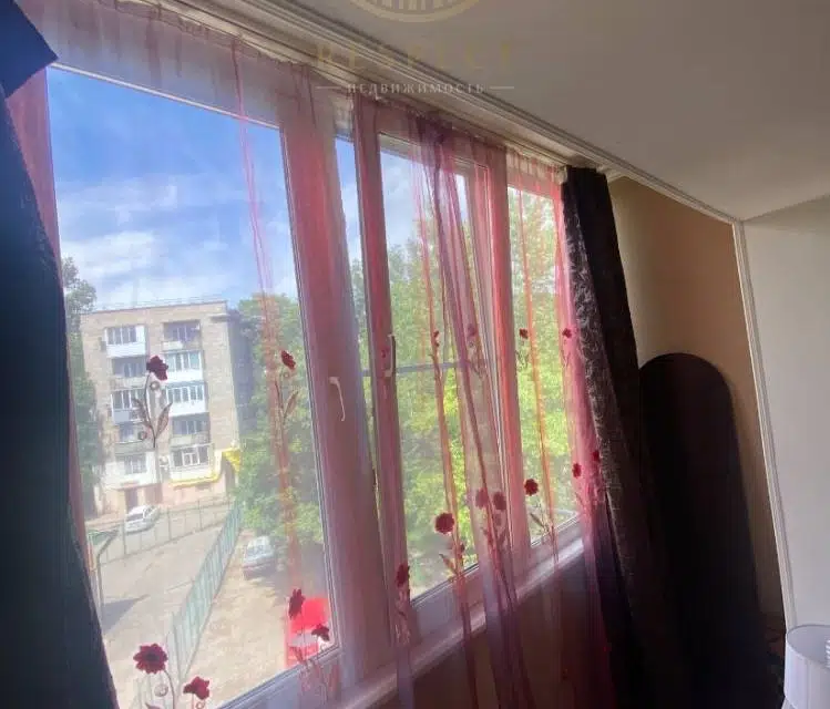 Продаётся 1-комнатная квартира, 34 м²