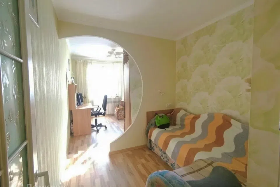 Продаётся 3-комнатная квартира, 65 м²