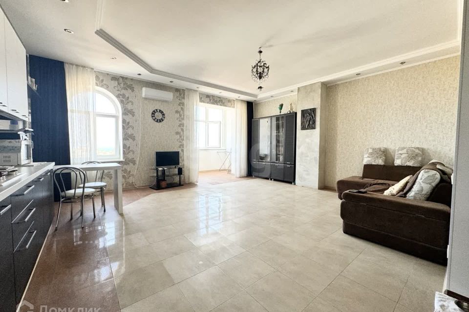 Продаётся 2-комнатная квартира, 70 м²