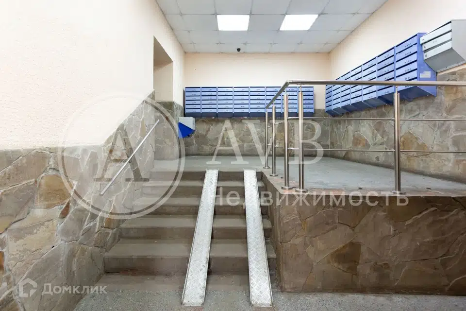 Продаётся 1-комнатная квартира, 43 м²