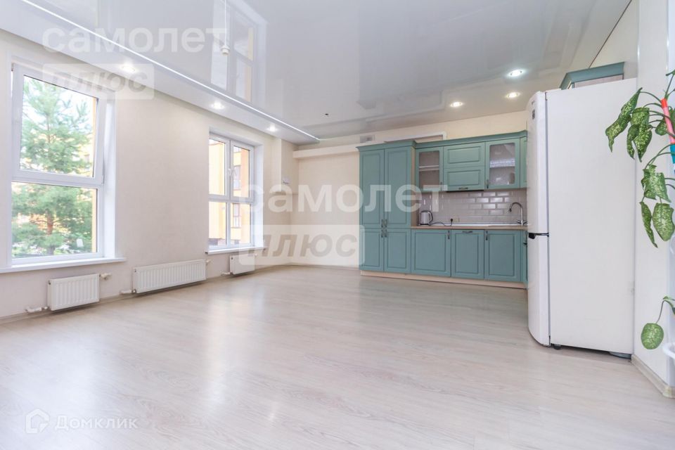 Продаётся 4-комнатная квартира, 102.4 м²