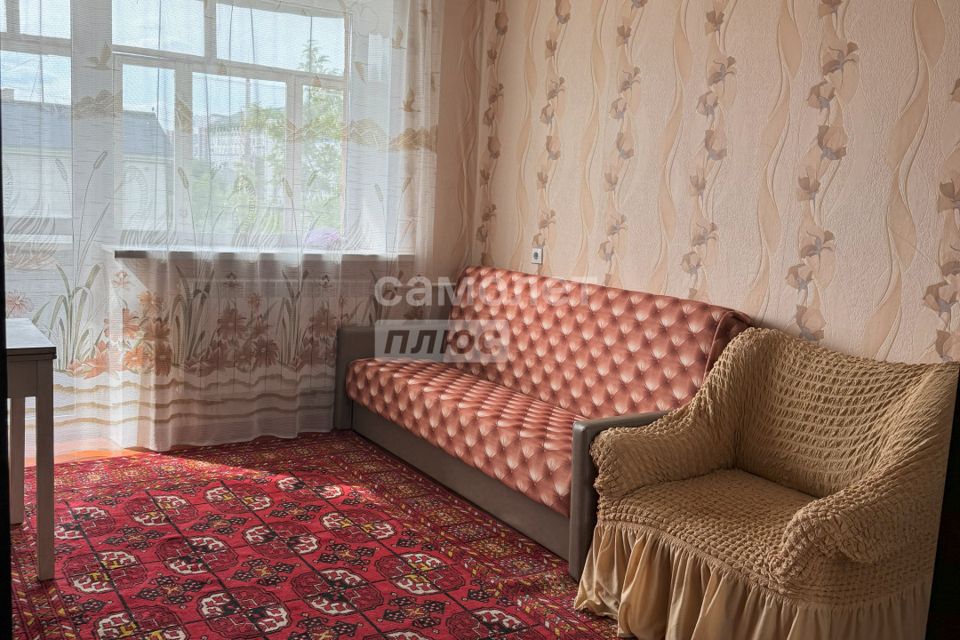 Сдаётся 3-комнатная квартира, 51.7 м²