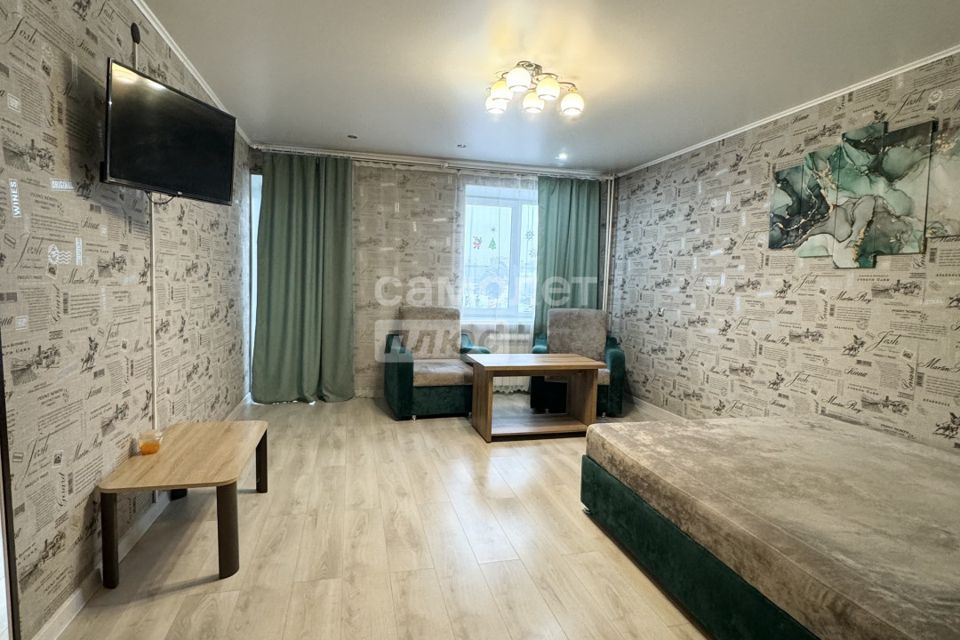 Продаётся 1-комнатная квартира, 41.7 м²