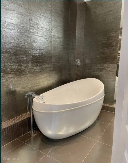 Сдаётся 2-комнатная квартира, 60 м²