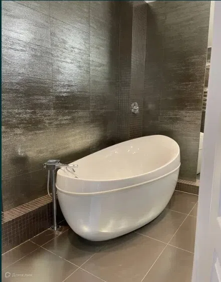 Сдаётся 2-комнатная квартира, 60 м²