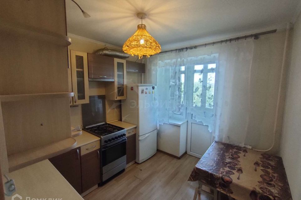 Продаётся 1-комнатная квартира, 35.8 м²