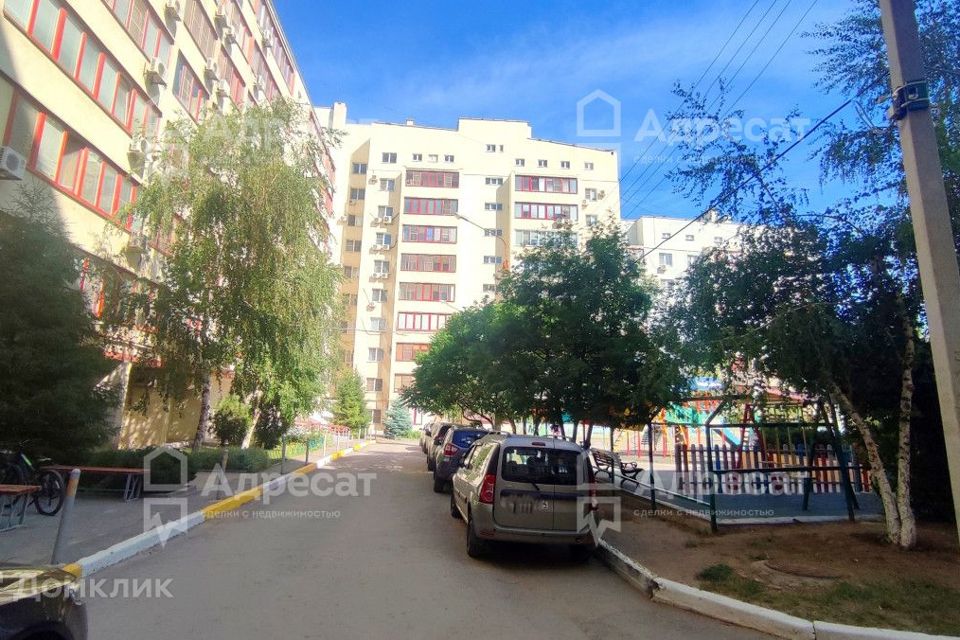 Продаётся 3-комнатная квартира, 117.4 м²