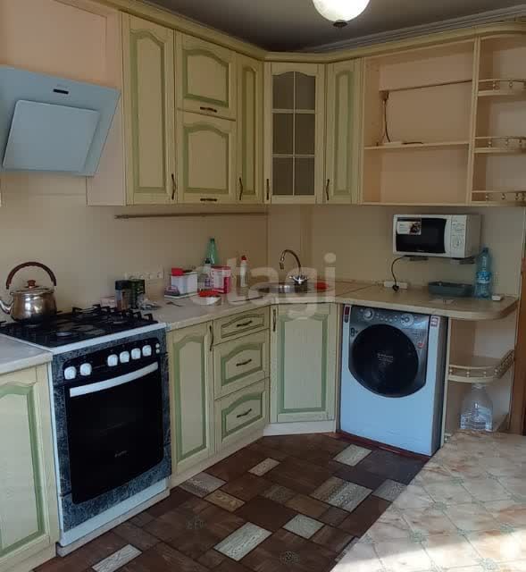Продаётся 4-комнатная квартира, 77.1 м²
