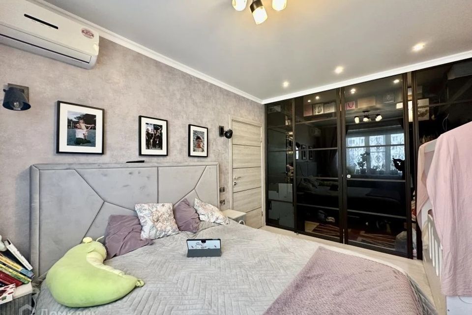 Продаётся 2-комнатная квартира, 56.4 м²