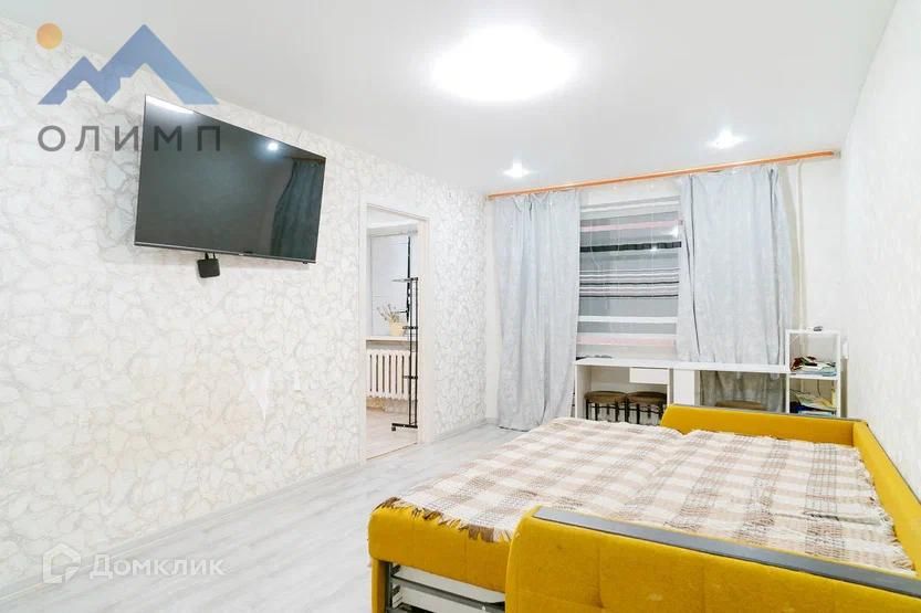 Продаётся 3-комнатная квартира, 53.9 м²