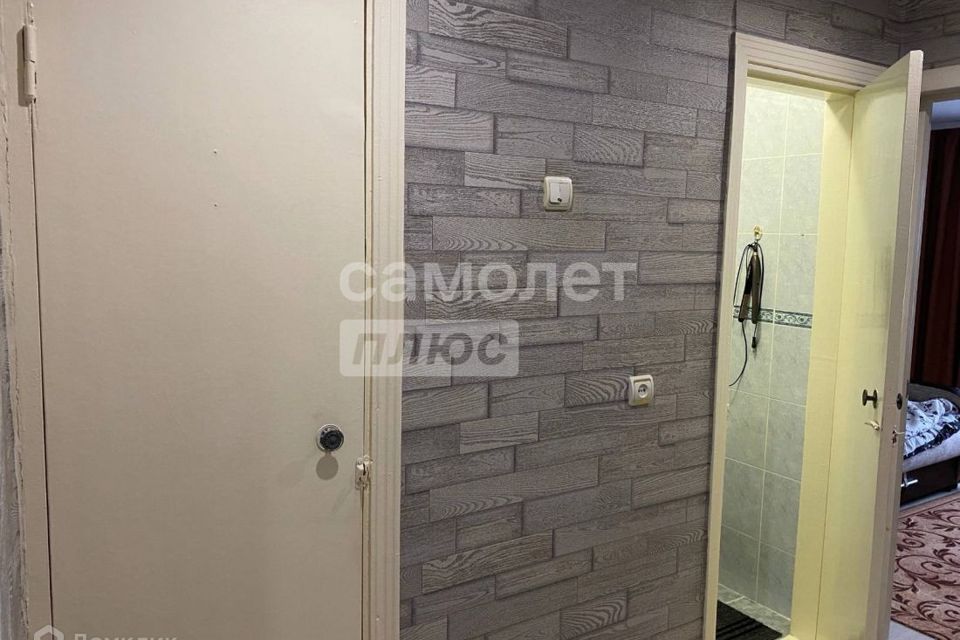 Продаётся 3-комнатная квартира, 63 м²