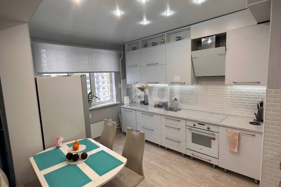 Продаётся 3-комнатная квартира, 78.8 м²