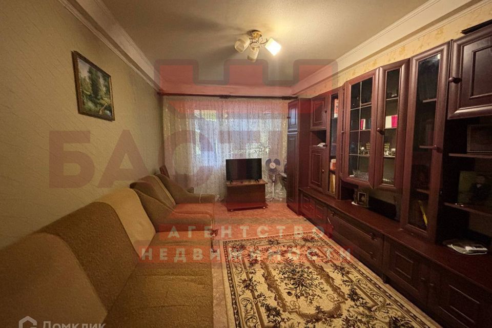 Продаётся 3-комнатная квартира, 54.5 м²