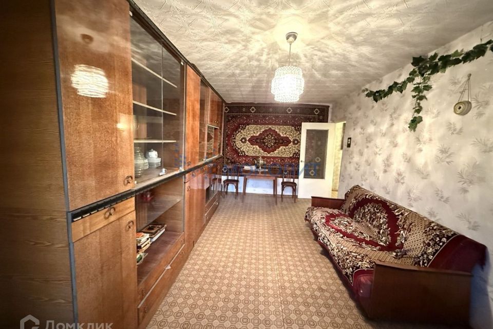 Продаётся 3-комнатная квартира, 61.9 м²