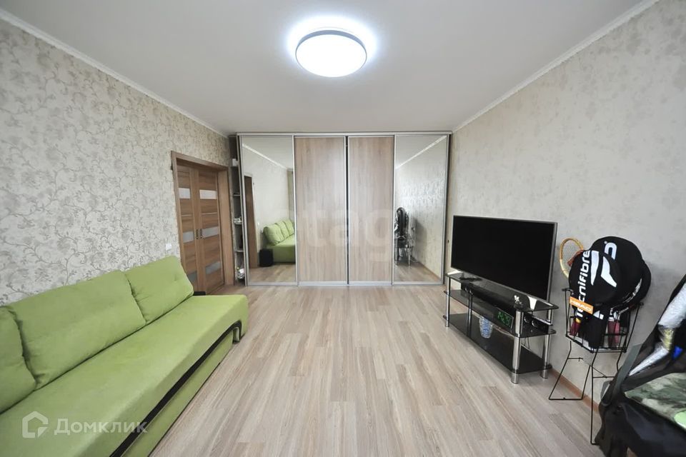 Продаётся 1-комнатная квартира, 43.6 м²