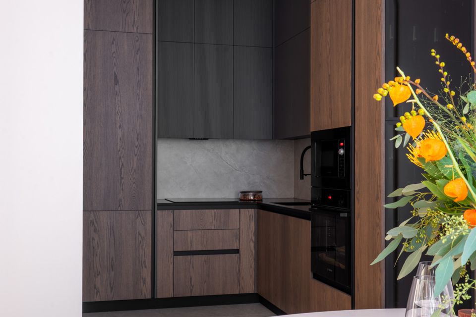 Продаётся 4-комнатная квартира, 100 м²
