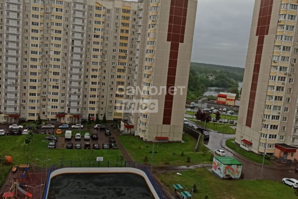 Продаётся 1-комнатная квартира, 44.2 м²