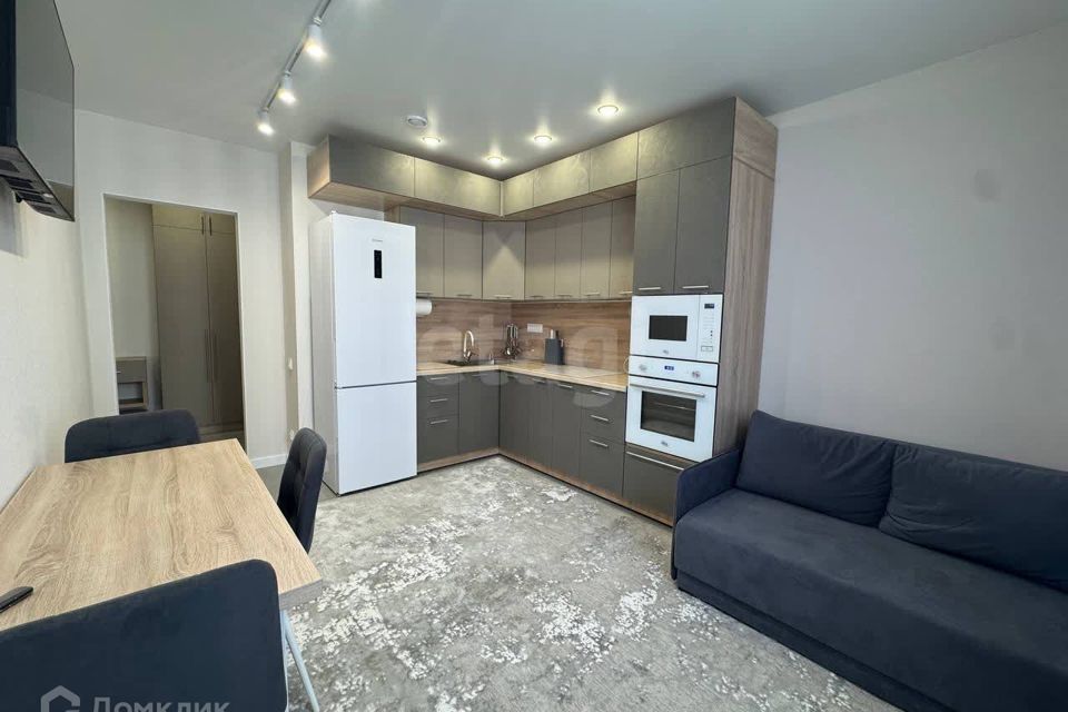 Продаётся 1-комнатная квартира, 38 м²