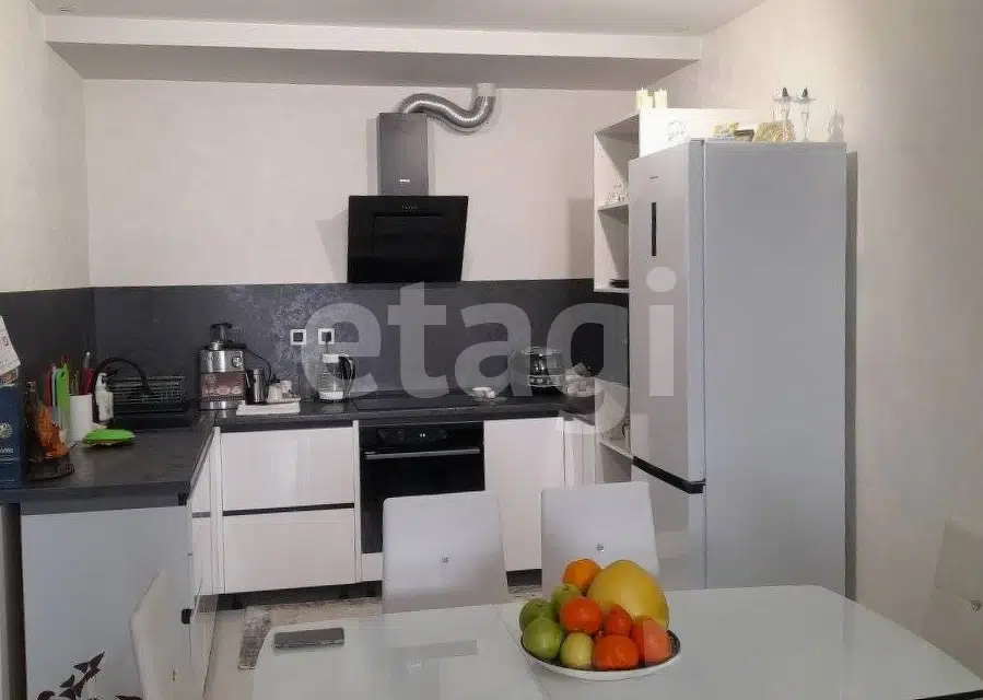 Продаётся 2-комнатная квартира, 49.7 м²